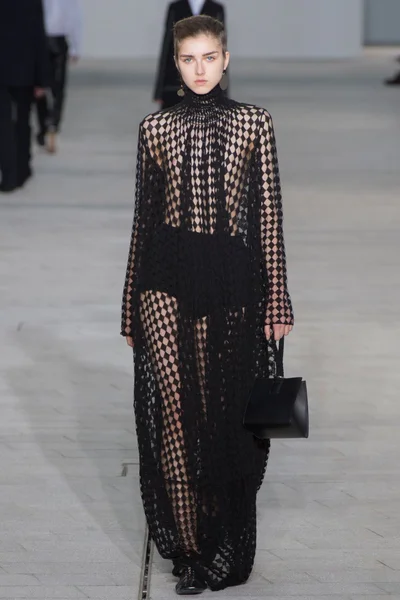 Look 21